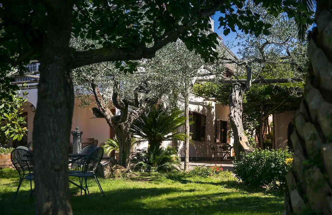 Villa Caprile-1
