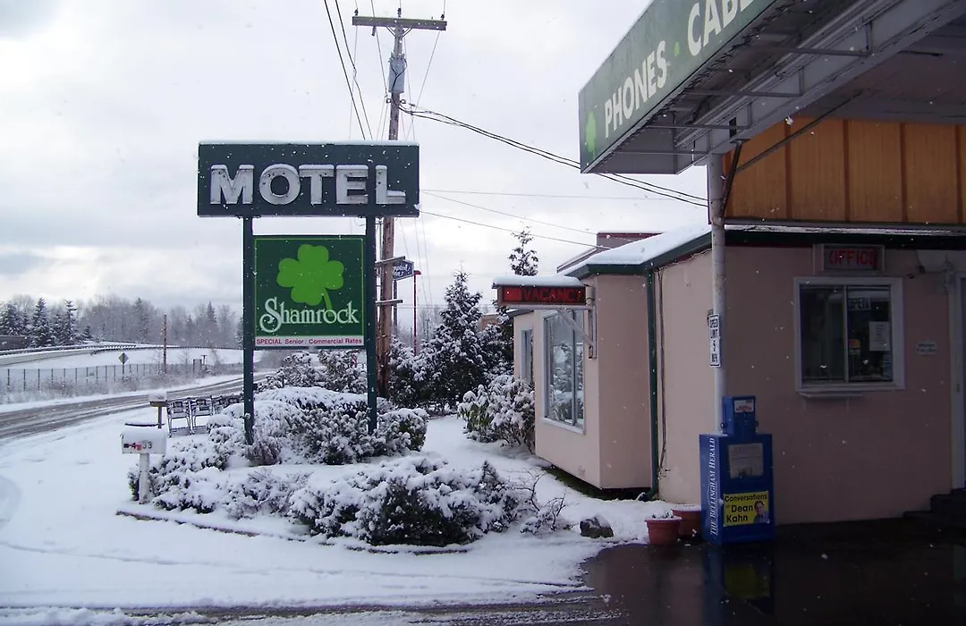 Shamrock Motel-1