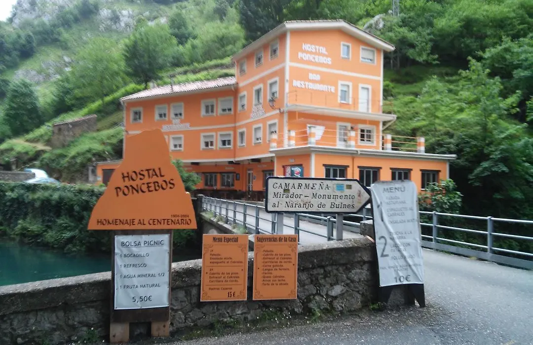 Hostal Poncebos-1