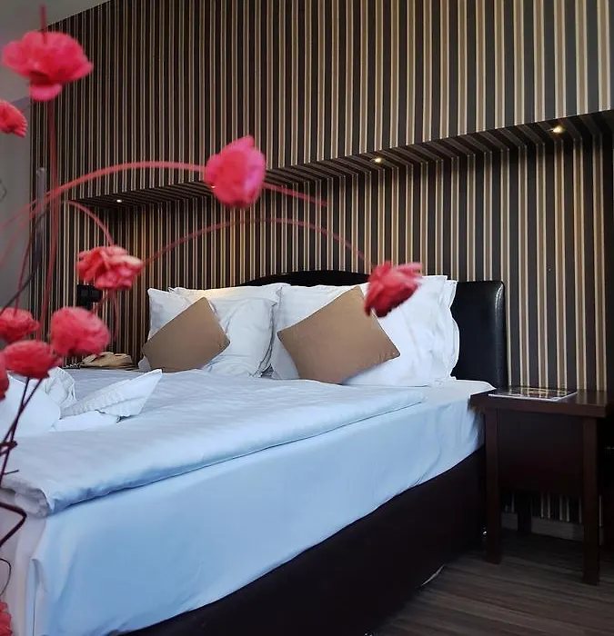 Hotel Pest Inn-1