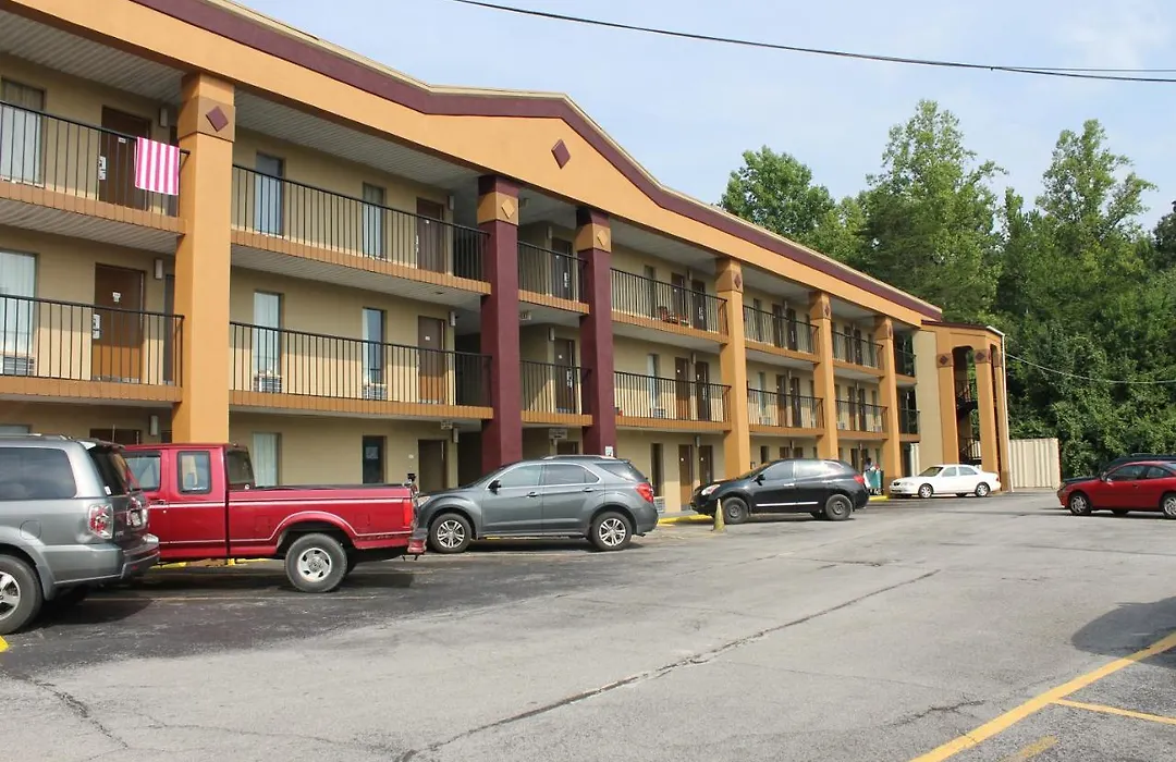Scottish Inn Knoxville-1
