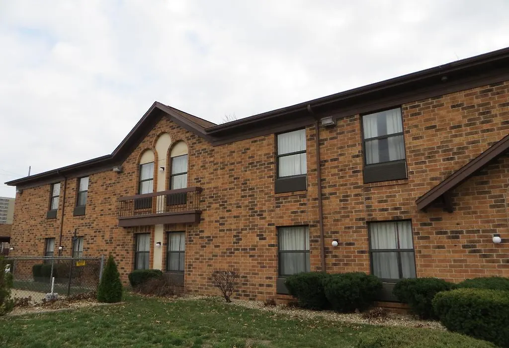 Homestyle Inn And Suites Springfield-1