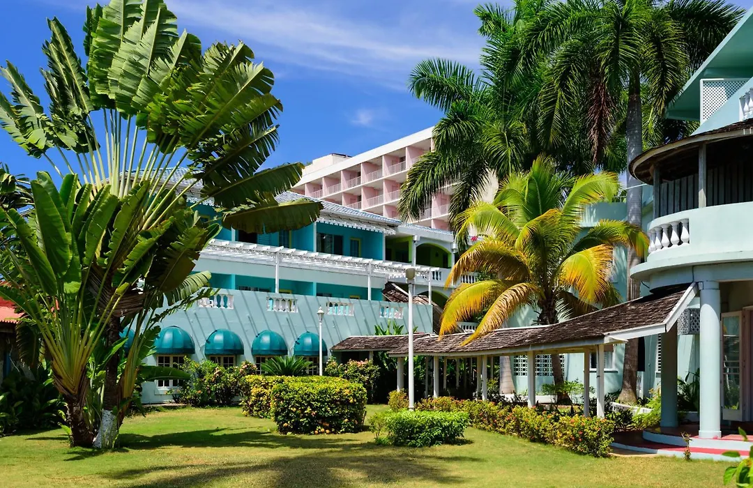 Doctors Cave Beach Hotel-1