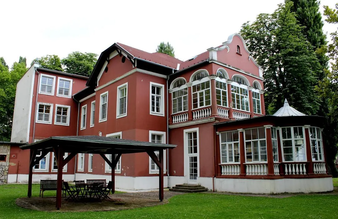 Bf Hotel-1