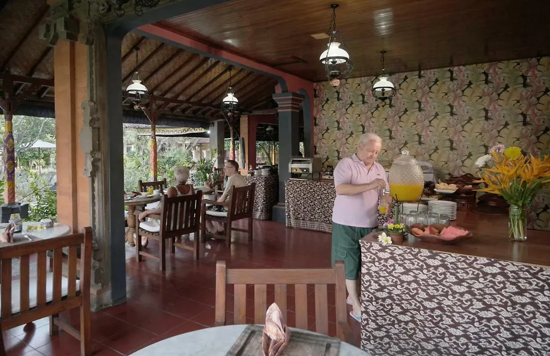 Bumas Hotel-1