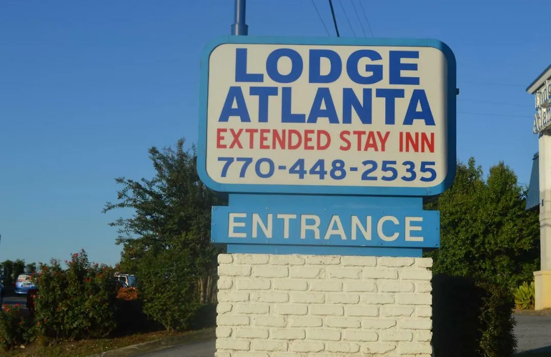 Lodge Atlanta-1