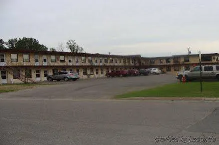 Knights Inn International Falls-2