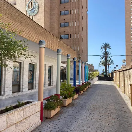 Apartamentos Oasis Benidorm-2
