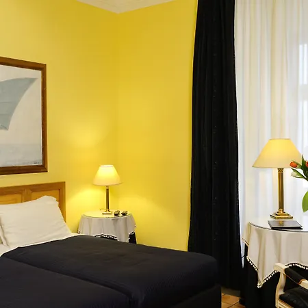 Hotel Locanda Cairoli-2