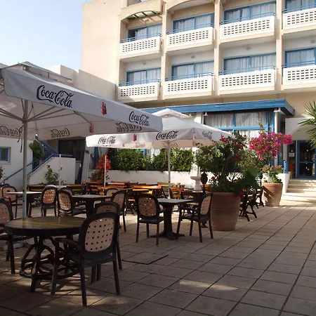 Paphiessa Hotel & Apartments-3