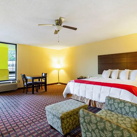 Days Inn By Wyndham Atmore-2