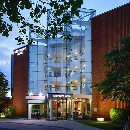 Mercure St Helens-2