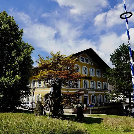 Hotel Endorfer Hof-2