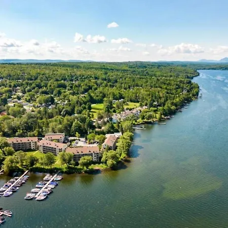 Magog Waterfront Studio 106-2