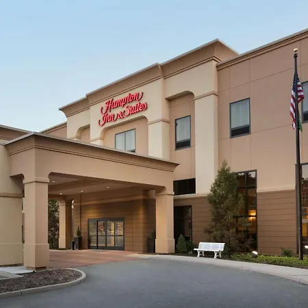 Hampton Inn & Suites Mahwah-3
