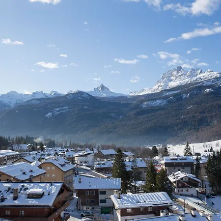 Grand Hotel Savoia Cortina D'Ampezzo, A Radisson Collection Hotel-3