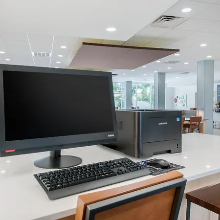 Holiday Inn Express & Suites - Ruskin By Ihg-3