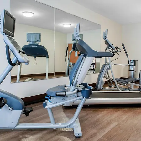 Holiday Inn Express & Suites Harrison By Ihg-2