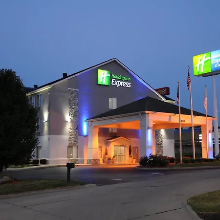 Holiday Inn Express & Suites Harrison By Ihg-3