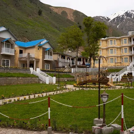 Falettis Grand Hotel Naran-3