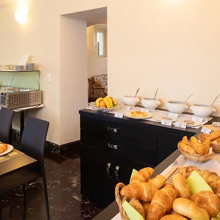 Hotel Rio Garni-3