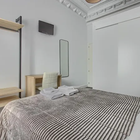 Hostal Besaya-3