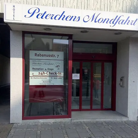 Hotel Peterchens Mondfahrt-2