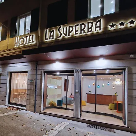 Hotel La Superba-3