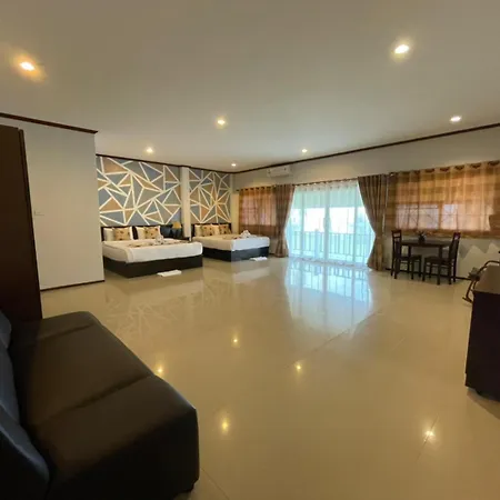 Lanta Arrow House-2