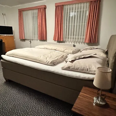 Hotel und Restaurant Pinkenburg-3