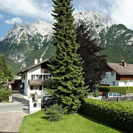 Haus Schweigart-3