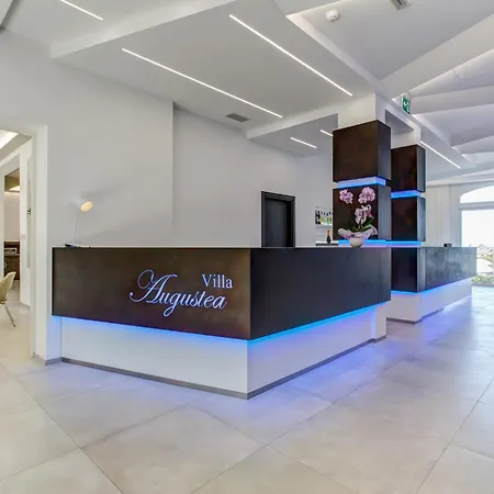 Hotel Villa Augustea-2