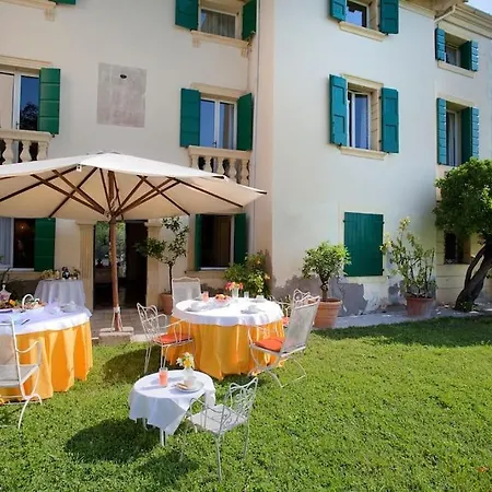 Villa le Grotte-2