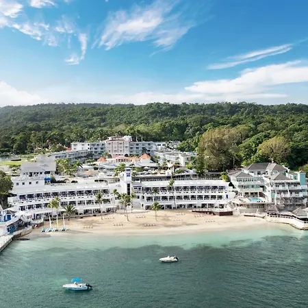 Beaches Ocho Rios A Spa & Golf-2
