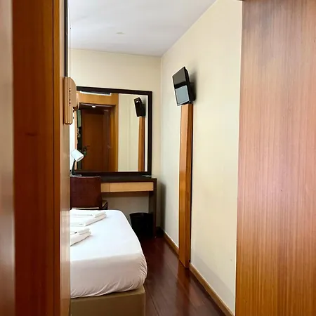 Flag Hotel Barcelos-3