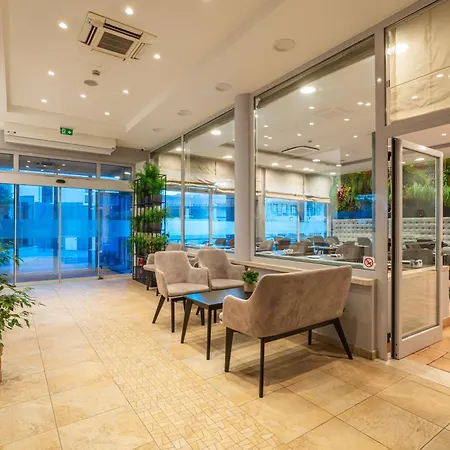 Berkeley Hotel&Day Spa-2