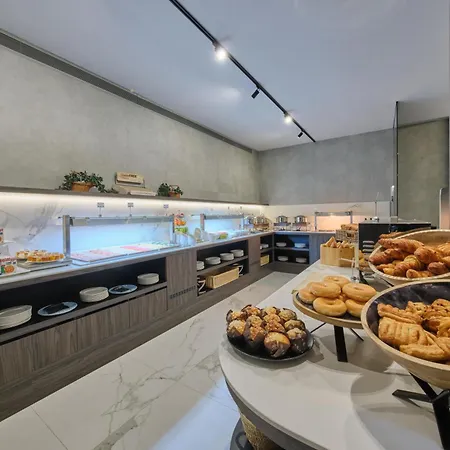 1881 Madrid Ventas Hotel-2