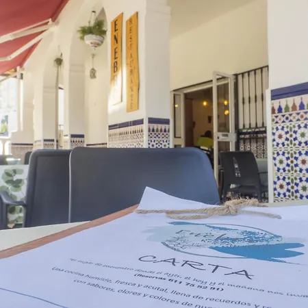 Cubo'S Hostal La Plaza Room 301 With Breakfast-2