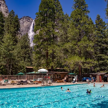 Yosemite Valley Lodge-2