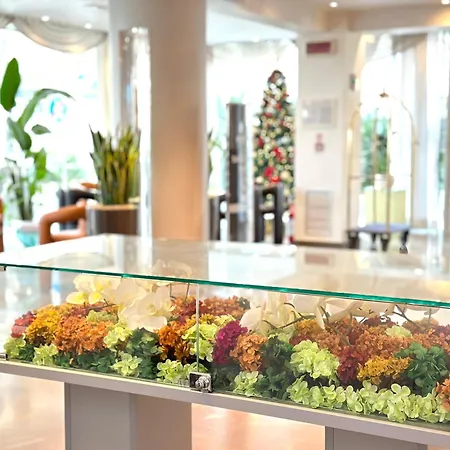 Club House Hotel-3