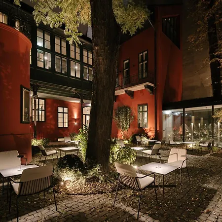Boho Hotel Budapest - Small Luxury Hotels-3