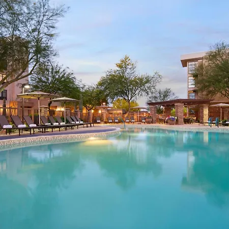 Courtyard By Marriott Scottsdale Salt River-3