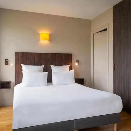 Suites&Hôtel Helzear Champs-Elysées-3
