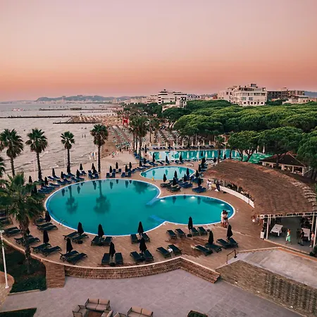 Prestige Resort-2