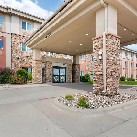 Sleep Inn & Suites Devils Lake-3
