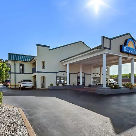 Days Inn By Wyndham Lexington-3