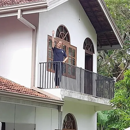 Le Meridien BnB Home Stay-3