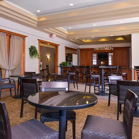 Best Western Plus Thousand Oaks Inn-2