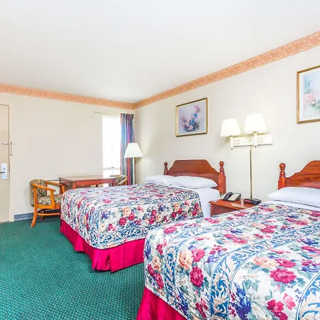 Days Inn By Wyndham Cornelia-3