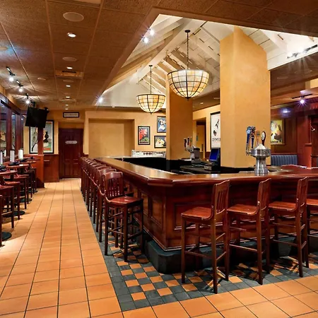 Hotel Belvoir Springfield-2